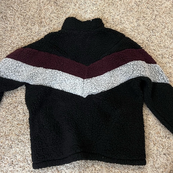 Maurice’s size M fluffy sweater - Picture 2 of 4